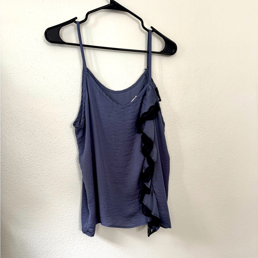 Hummingbird Women’s Top